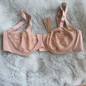 SKIMS MOLDED UNLINED BALCONETTE NWT
